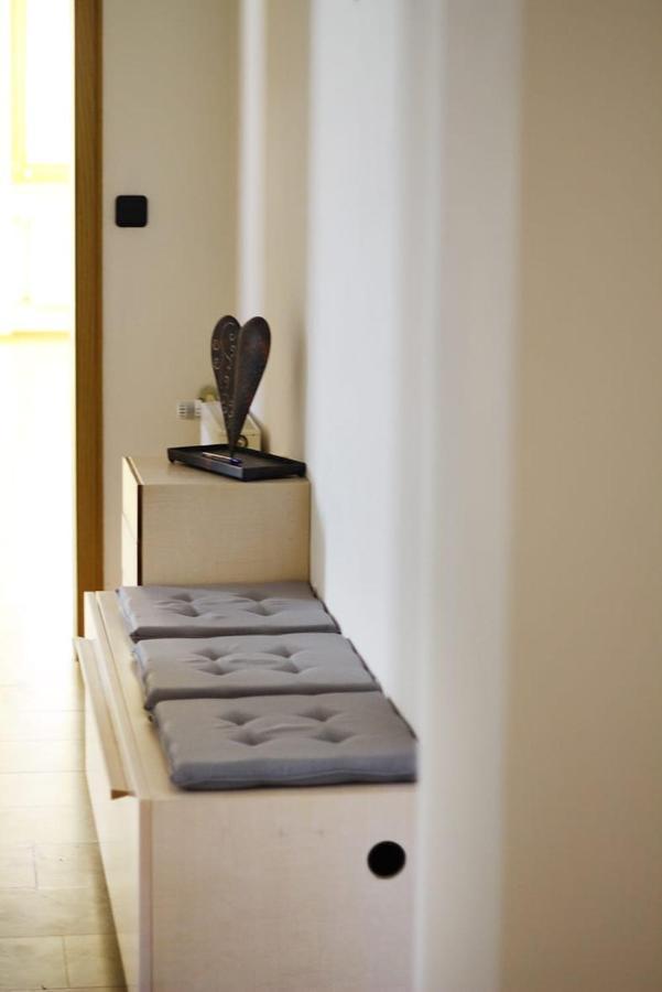 Schoene Helle Ferienwohnung In Waldnaehe ベルヒング エクステリア 写真